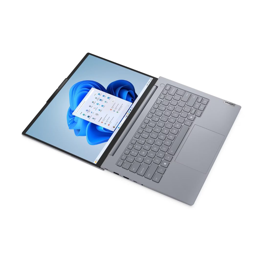 لينوفو ثينك بوك 14 G8 IAL - (01GR) بمعالج Intel Core Ultra 7-255H، وذاكرة وصول عشوائي (RAM) سعة 8 جيجابايت، وSSD سعة 512 جيجابايت، وبطاقة رسومات Intel، وشاشة 14.0 بوصة WUXGA IPS بتردد 60 هرتز، باللون الرمادي القطبي.