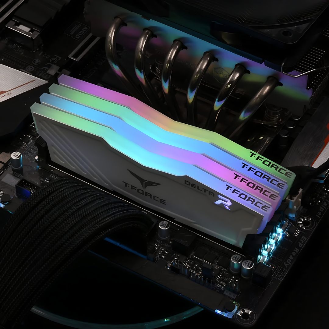 TEAMGROUP T-Force Delta RGB DDR4 Ram 16GB (2x8GB) 3600MHz CL18 - White - شركة القيم العالمية للحاسبات