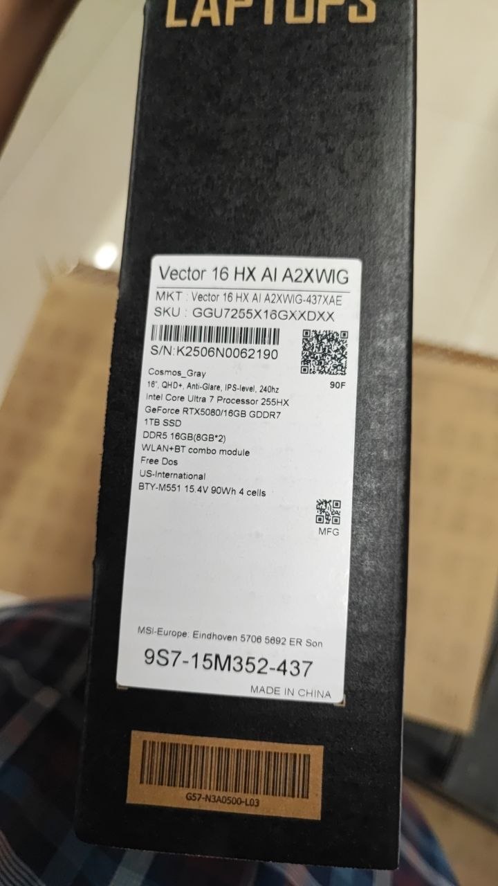 MSI Vector 16 HX AI A2XWIG-437XAE, Intel Ultra 7-255HX, RAM 16GB, SSD 1TB, RTX 5080 16GB, 16 Inch QHD+ IPS 240Hz, Cosmos Gray