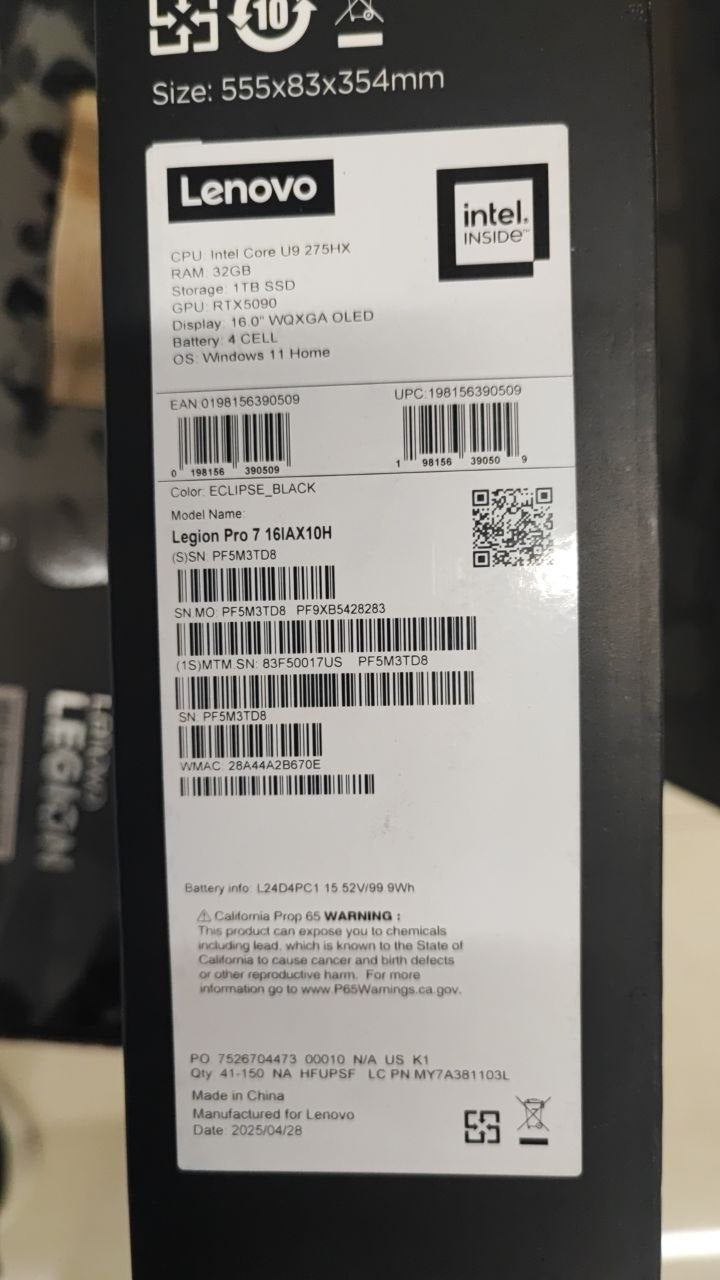 Lenovo Legion Pro 7 16IAX10H - (17US) Intel Core Ultra 9-275HX, ذاكرة وصول عشوائي (RAM) 32 جيجابايت، 1 تيرابايت، RTX 5090 24 جيجابايت، شاشة OLED 16.0 بوصة 240 هرتز، أسود