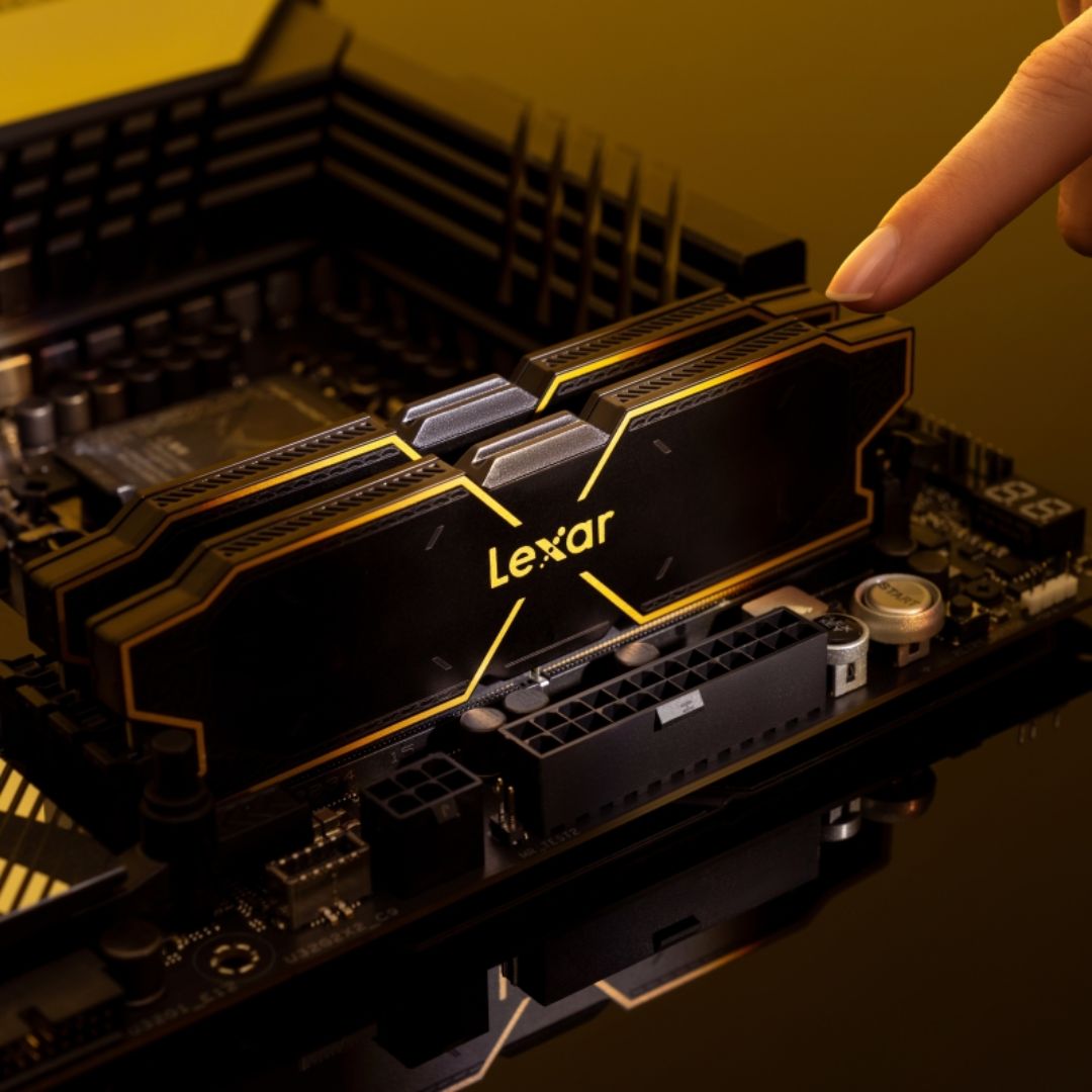 ذاكرة ليكسار ثور RGB DDR5 سعة 32 جيجابايت (2 × 16 جيجابايت) بتردد 6000 ميجاهرتز وتوقيت CL38 - أسود