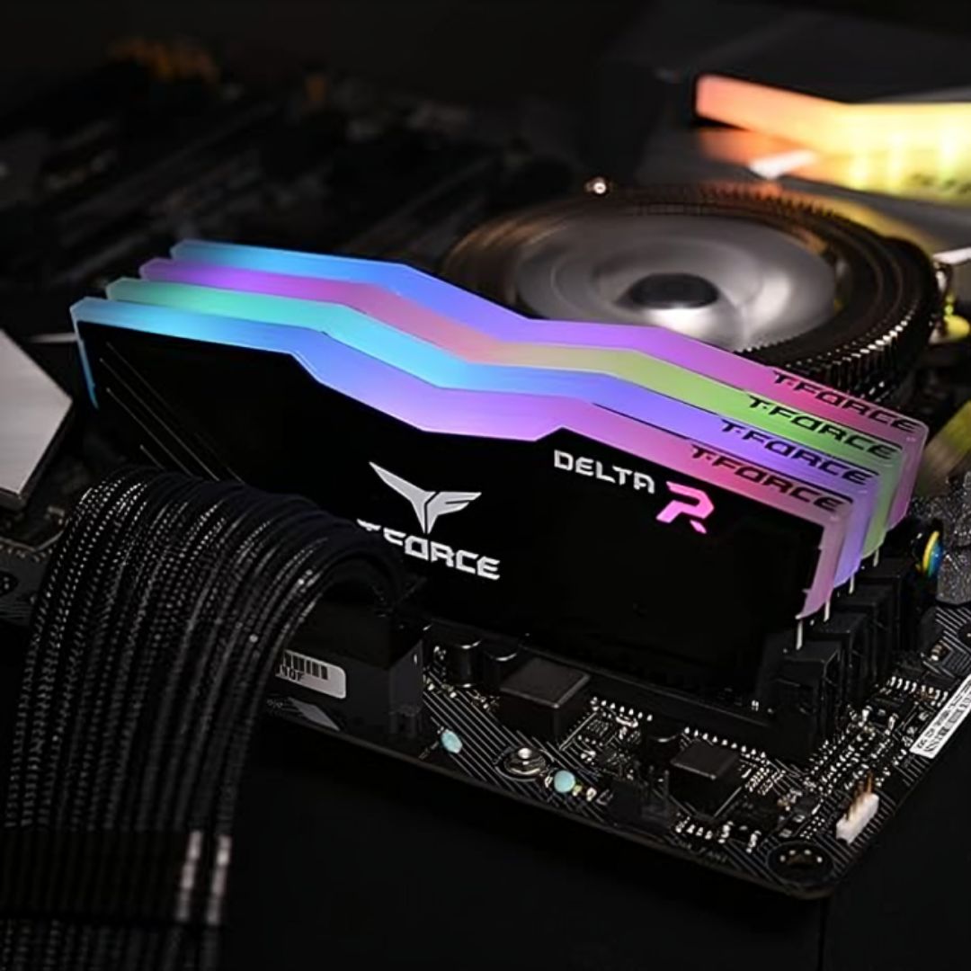 ذاكرة وصول عشوائي TEAMGROUP T-Force Delta RGB DDR4 سعة 16 جيجابايت (2 × 8 جيجابايت) 3600 ميجاهرتز CL18 - أسود 