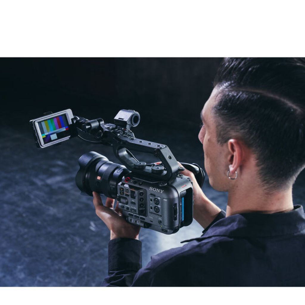 Sony FX6 Full-Frame Cinema Camera (Body Only) – 4K 120p, Dual Base ISO, Electronic Variable ND