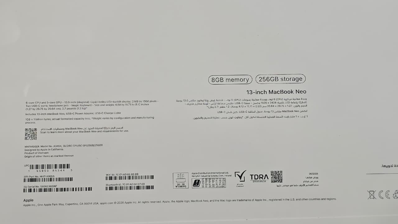 Apple MacBook Neo MHFH4LL/A - A3404, معالج Apple A18 Pro (6 أنوية)، وحدة معالجة رسومات (5 أنوية)، ذاكرة وصول عشوائي 8 جيجابايت، قرص تخزين SSD 256 جيجابايت، شاشة 13.0 بوصة (2408 × 1506)، لون أحمر خدود