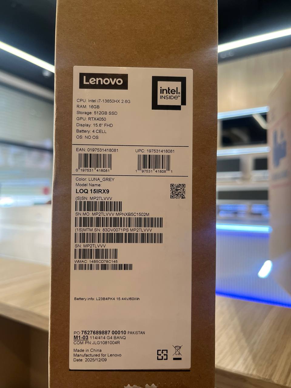 لينوفو LOQ 15IRX9 - (71PS) معالج Intel Core i7-13650HX، ذاكرة وصول عشوائي 16 جيجابايت، قرص صلب SSD بسعة 512 جيجابايت، بطاقة رسومات RTX 4050 بسعة 6 جيجابايت، شاشة 15.6 بوصة FHD IPS بتردد 144 هرتز، لون رمادي قمري